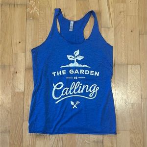 Next Level ‘THE GARDEN IS Calling’ blue tank Womens L